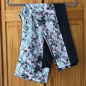 NWOT Brave ankle length workout pants